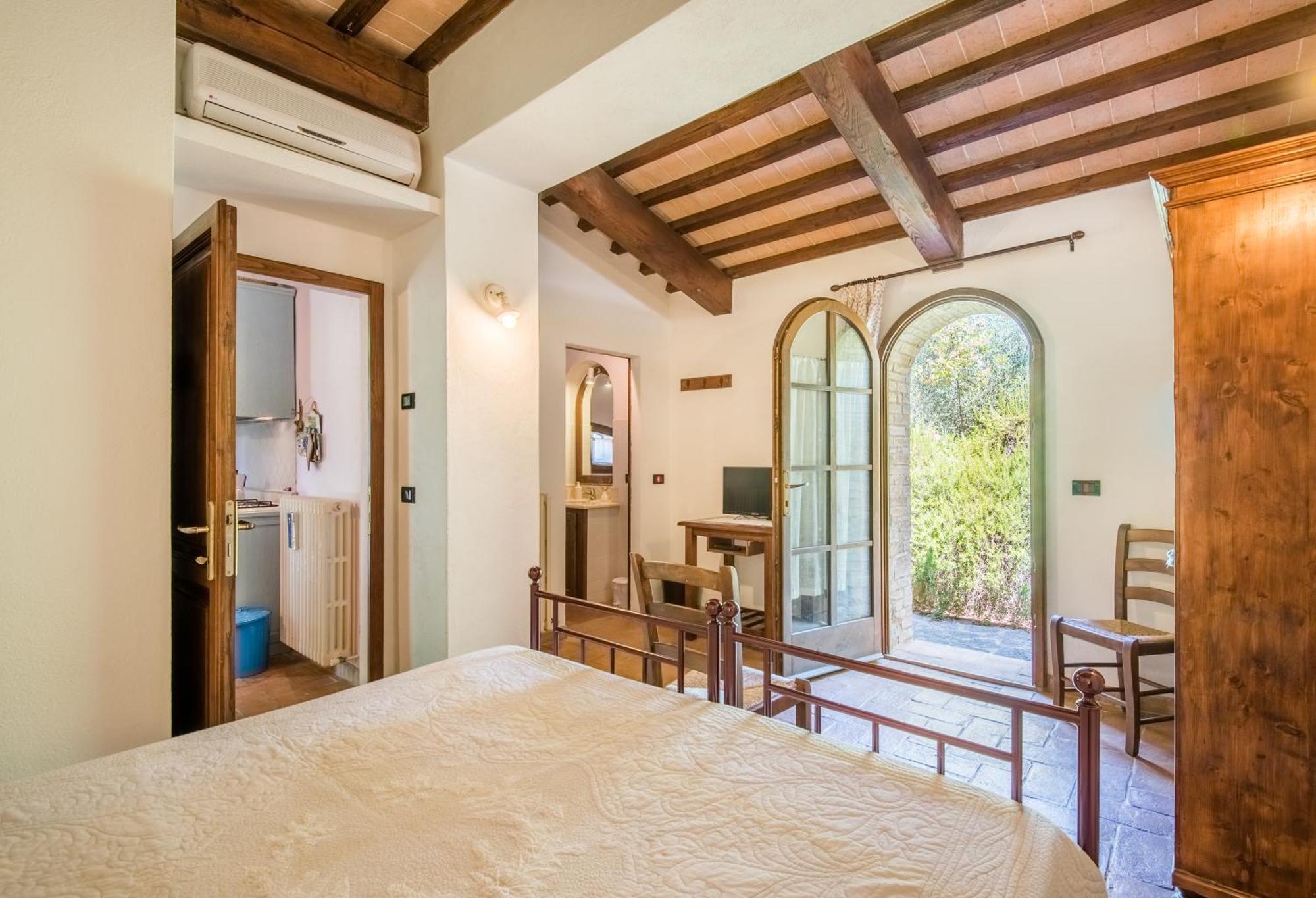 Glicine Apartment Podere Giardino Montalcino Exterior foto